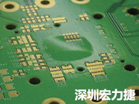散熱差可能導(dǎo)致PCB阻焊層的剝離。
