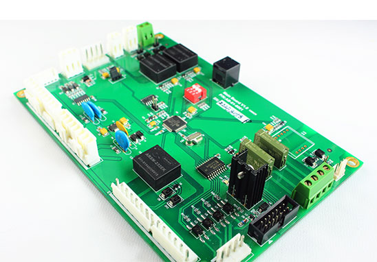 PCB布局：熱敏設(shè)備放置在冷空氣區(qū)域中，溫度測量設(shè)備放置在最熱的位置